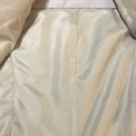 Ann Taylor corduroy lt beige long sleeved blazer - Picture 5 of 8